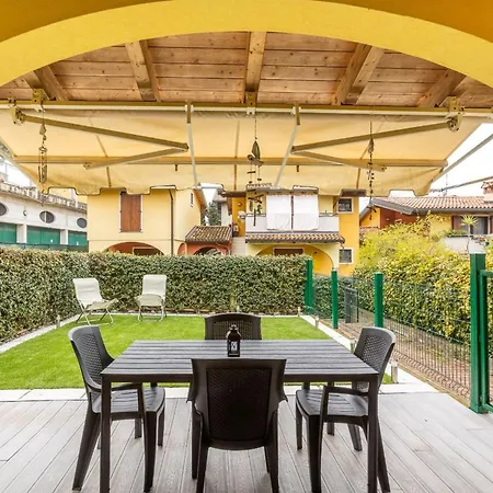 C-15a By Interhome * Lazise