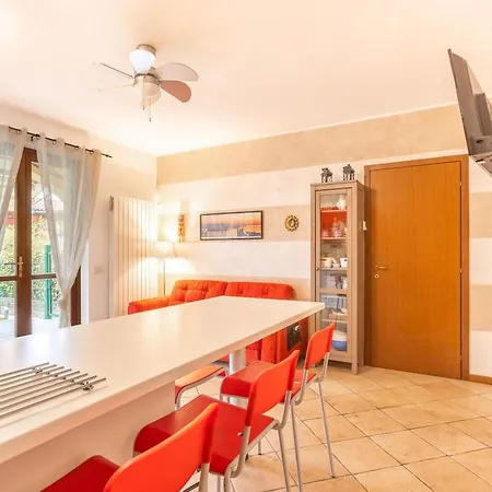 C-15a By Interhome *