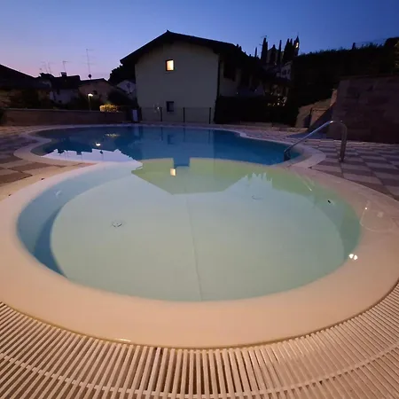 C-15a By Interhome * Lazise